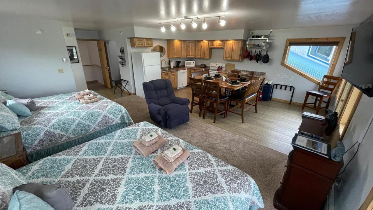 Denali Lakeview Inn Healy Exteriör bild